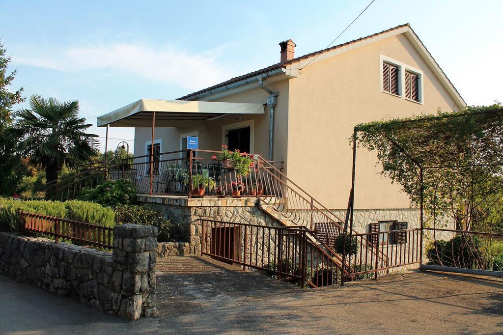 Apartment Mare Krk Milohnici Exteriér fotografie